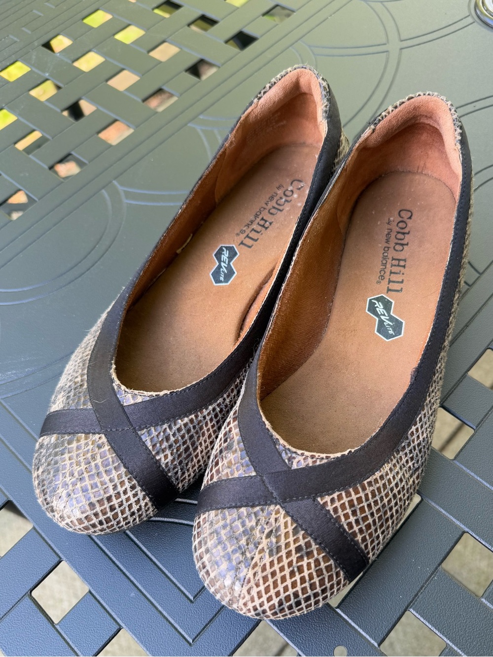 Cobb Hill by New Balance Tan/Brown Snake-Print Ballet Flats with Black Trim